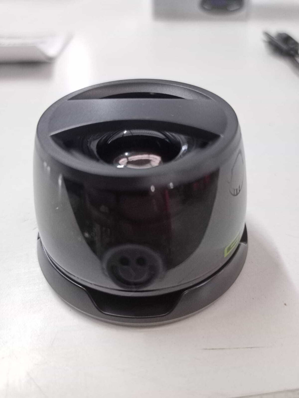 Wireless Portable Magnetic Speaker